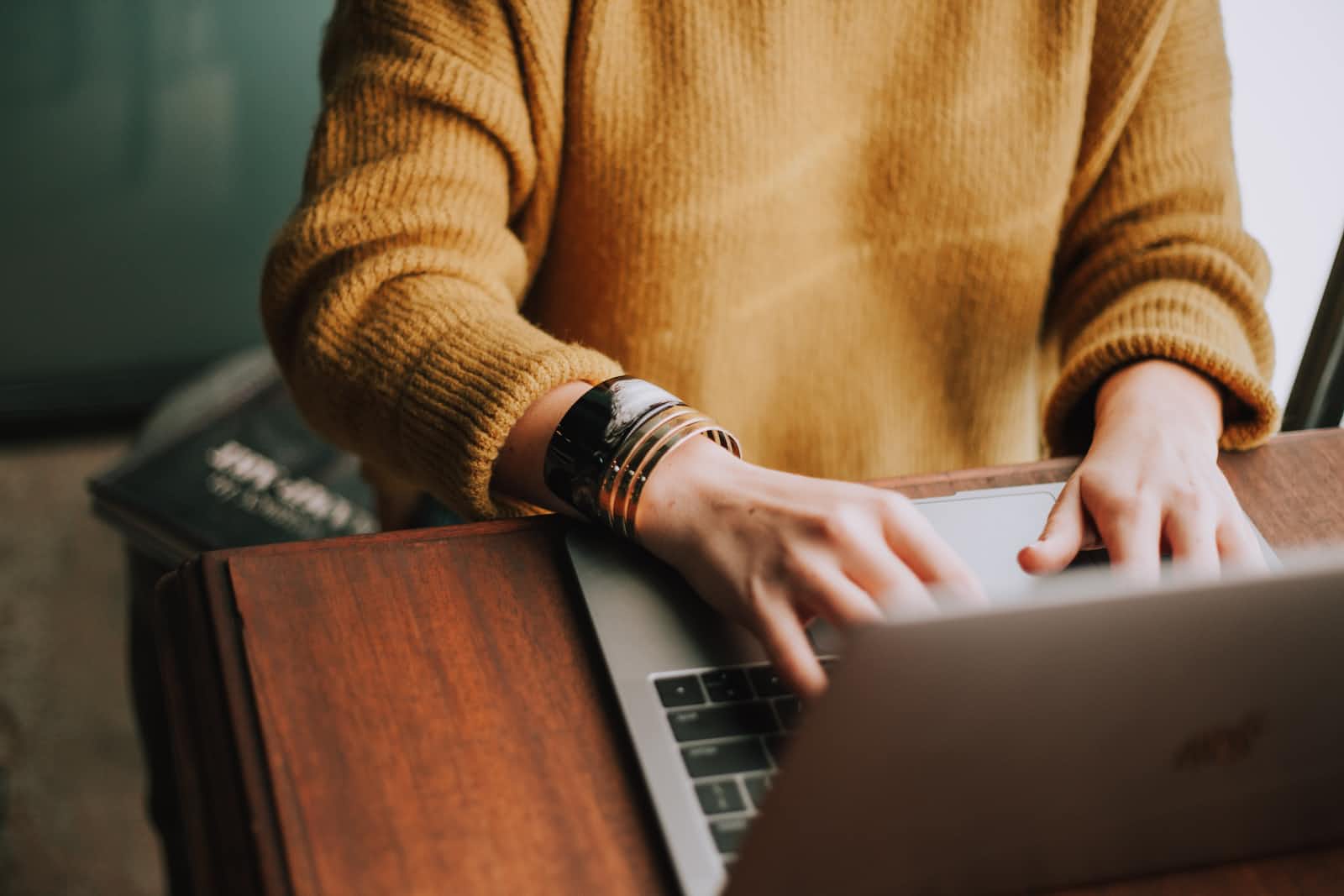 Introduction to JavaScript: Guide for beginners